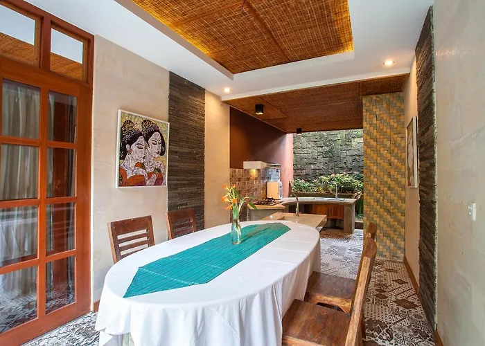 Villa Nidhi Private *